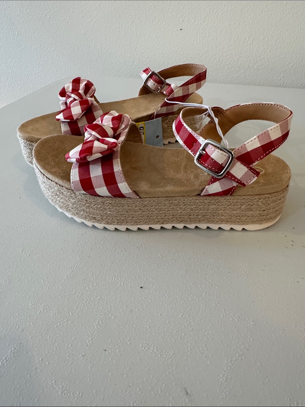 Cat & Jack Red and White Gingham Bow Sandals NWT - Picture 3 of 5